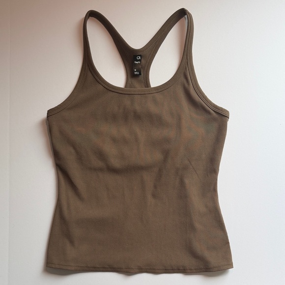 GapFit Studio rib tank top size M - Picture 2 of 4
